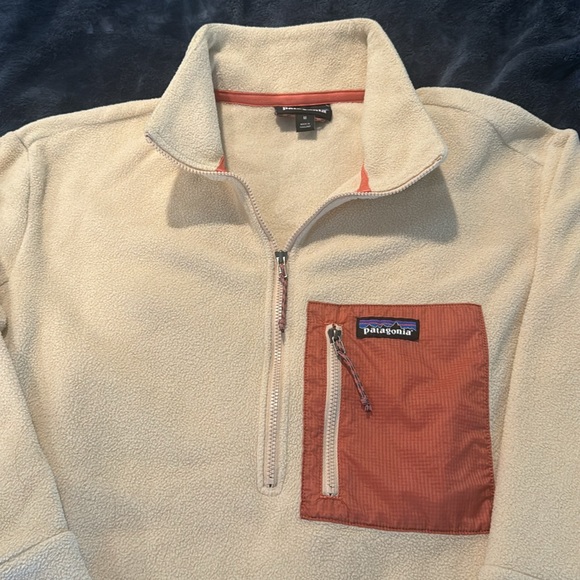 Women’s Patagonia microdini size medium quarter zip - Picture 3 of 6
